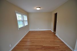 229 Flora Ave, Glenview, Il/contact Me (406) 344-5061 in Glenview, IL (Photo 3 of 11)