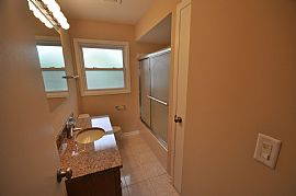 229 Flora Ave, Glenview, Il/contact Me (406) 344-5061 in Glenview, IL (Photo 7 of 11)