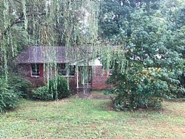 241 Tanglewood Cir, Birmingham, Al 35215 in Birmingham, AL