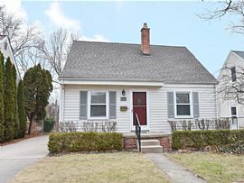  1863 Bowers St, Birmingham, Mi 48009 3 Beds 1 Bath 938 Sqft in Birmingham, MI