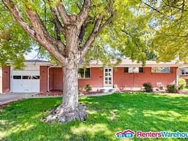  5382 S Hickory St, Littleton, Co 80120 3 Beds 2.5 Baths 2,300  in Littleton, CO