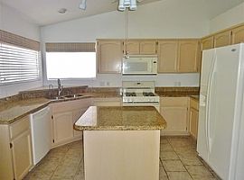 2896 W 13th Pl, Yuma, Az 85364 in Yuma, AZ (Photo 6 of 8)