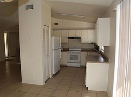 1761 N Central Dr, Chandler, Az 85224 in Chandler, AZ (Photo 5 of 10)