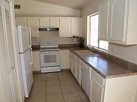 1761 N Central Dr, Chandler, Az 85224 in Chandler, AZ (Photo 6 of 10)