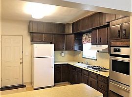 4640 N 11th Pl, Phoenix, Az 85014 in Phoenix, AZ (Photo 4 of 5)