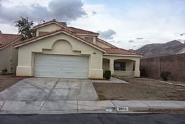 2610 Holy Cross Dr, Las Vegas, Nv 89156 in Las Vegas, NV