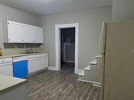 Nice 3 Beds 1 Bath Home in Georgetown, KY (Photo 2 of 6)