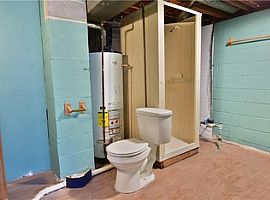 460 Rosewae Ave, Cortland, Oh 44410 2 Beds 2 Baths 960 Sqft in Cortland, OH (Photo 4 of 8)