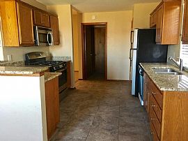 420 Marrgate Dr, Yukon, Ok 73099 3 Beds 2 Baths 1,666 Sqft in Yukon, OK (Photo 3 of 4)