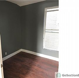 2 Beds Apt For Rent Must See in Chicago, IL (Photo 1 of 6)