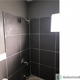 2 Beds Apt For Rent Must See in Chicago, IL (Photo 6 of 6)