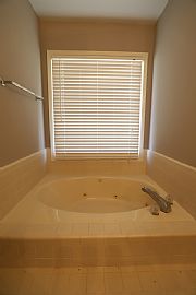 Nice 4 Beds 2 Baths Home in Montgomery, AL (Photo 6 of 6)