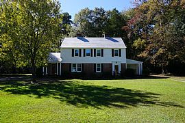 205 West Mall in Trussville, AL