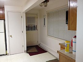 Nice 4 Beds 2 Baths Home in Eagle River, AK (Photo 6 of 6)