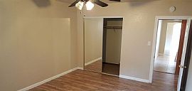 Beautiful Large 4 Bed, 2 Bath Single Family Residence  in Taft, CA (Photo 10 of 12)