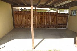 Beautiful Large 4 Bed, 2 Bath Single Family Residence  in Taft, CA (Photo 11 of 12)