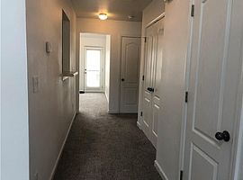 6475 White Walnut Way, Braselton, Ga 30517 2 Beds 2 Baths 1,298 in Braselton, GA (Photo 4 of 8)