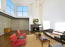 216 Grand Blvd Venice, Ca 90291 3 Beds 3 Baths 4,104 Sqft in Venice, CA (Photo 2 of 4)