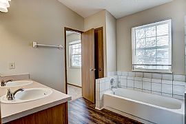4 Beds 2.5 Baths 1,798 Sqft in Hilliard, OH (Photo 2 of 6)