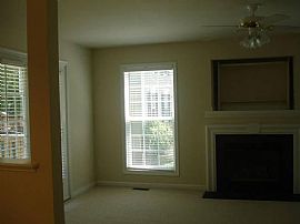 20031 Ivan Rd South Chesterfield, Va 23803 4 Beds 2.5 Baths 2,8 in Petersburg, VA (Photo 2 of 6)