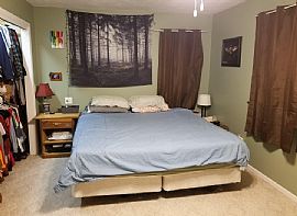 3 Beds 2 Baths in Columbus, WI (Photo 7 of 11)