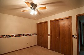 3 Beds 2.5 Baths in Suamico, WI (Photo 9 of 10)