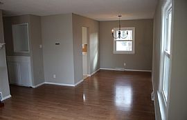 4 Beds 1.5 Baths in Grafton, WI (Photo 6 of 6)