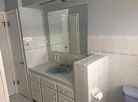 3 Beds 1.5 Baths in Brookfield, WI (Photo 4 of 4)