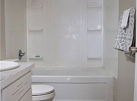 Single Family Home in Moses Lake, WA (Photo 5 of 5)