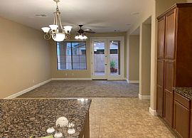 311 W Wisteria Pl Chandler, Az 85248 in Chandler, AZ (Photo 5 of 11)