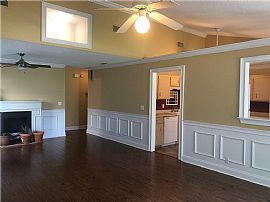 Nice 3 Beds 2 Baths Home in Brunswick, GA (Photo 2 of 6)