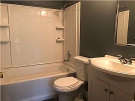 Nice 3 Beds 2 Baths Home in Brunswick, GA (Photo 5 of 6)