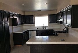 Beautiful Home on Corner Lot. in Paso Robles, CA (Photo 2 of 9)