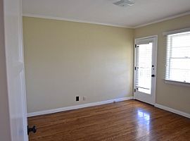 Charming 1939 Vintage Home on An Quiet in San Pedro, CA (Photo 5 of 10)