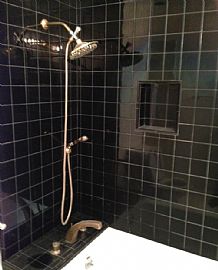 3 Beds 2 Baths in Redondo Beach, CA (Photo 4 of 7)