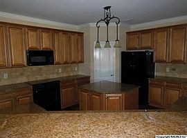 135 Mill Park Ln, Madison, Al 35758 in Madison, AL (Photo 4 of 8)