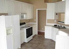 9513 Greythorne Way Montgomery, Al 36117 in Montgomery, AL (Photo 3 of 11)