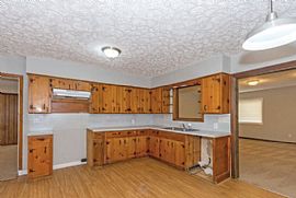 2734 S Colonial Dr Montgomery, Al 36111 in Montgomery, AL (Photo 4 of 10)