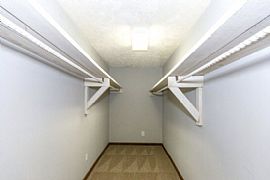 2734 S Colonial Dr Montgomery, Al 36111 in Montgomery, AL (Photo 6 of 10)