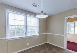 2367 Overhill Rd Montgomery, Al 36116 in Montgomery, AL (Photo 5 of 9)