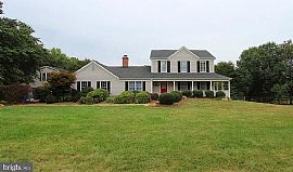 4 Beds 4 Baths 2,842 Sqft in Gaithersburg, MD