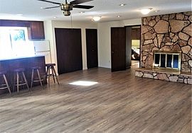 440 S 2nd St Cathlamet in Cathlamet, WA (Photo 2 of 8)