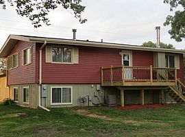 1104 Sugar Grove Ave Dallas Center in Dallas Center, IA