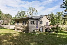 54 Jacobs Ln Guilford, Ct 06437 in Guilford, CT (Photo 9 of 9)