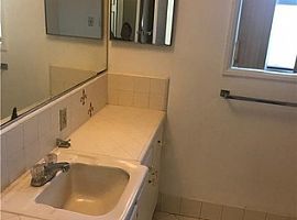 4426 Keystone Ave Culver City, Ca 90232 3 Beds 2 Baths 1,615 Sq in Culver City, CA (Photo 7 of 12)