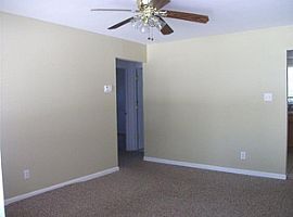 7 Frances Ave Linwood, Nj 08221 2 Beds 1 Bath 778 Sqft in Linwood, NJ (Photo 3 of 5)