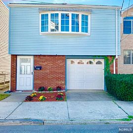 728 1st St Secaucus, Nj 07094 in Secaucus, NJ