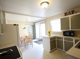 3131 S Nevada St Milwaukee, Wi 53207 in Milwaukee, WI (Photo 5 of 12)