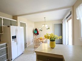 3131 S Nevada St Milwaukee, Wi 53207 in Milwaukee, WI (Photo 7 of 12)