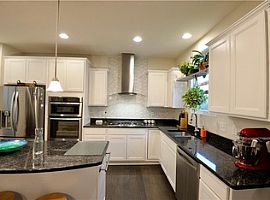 31085 Tremont Ln Franklin, in Franklin, MI (Photo 10 of 12)